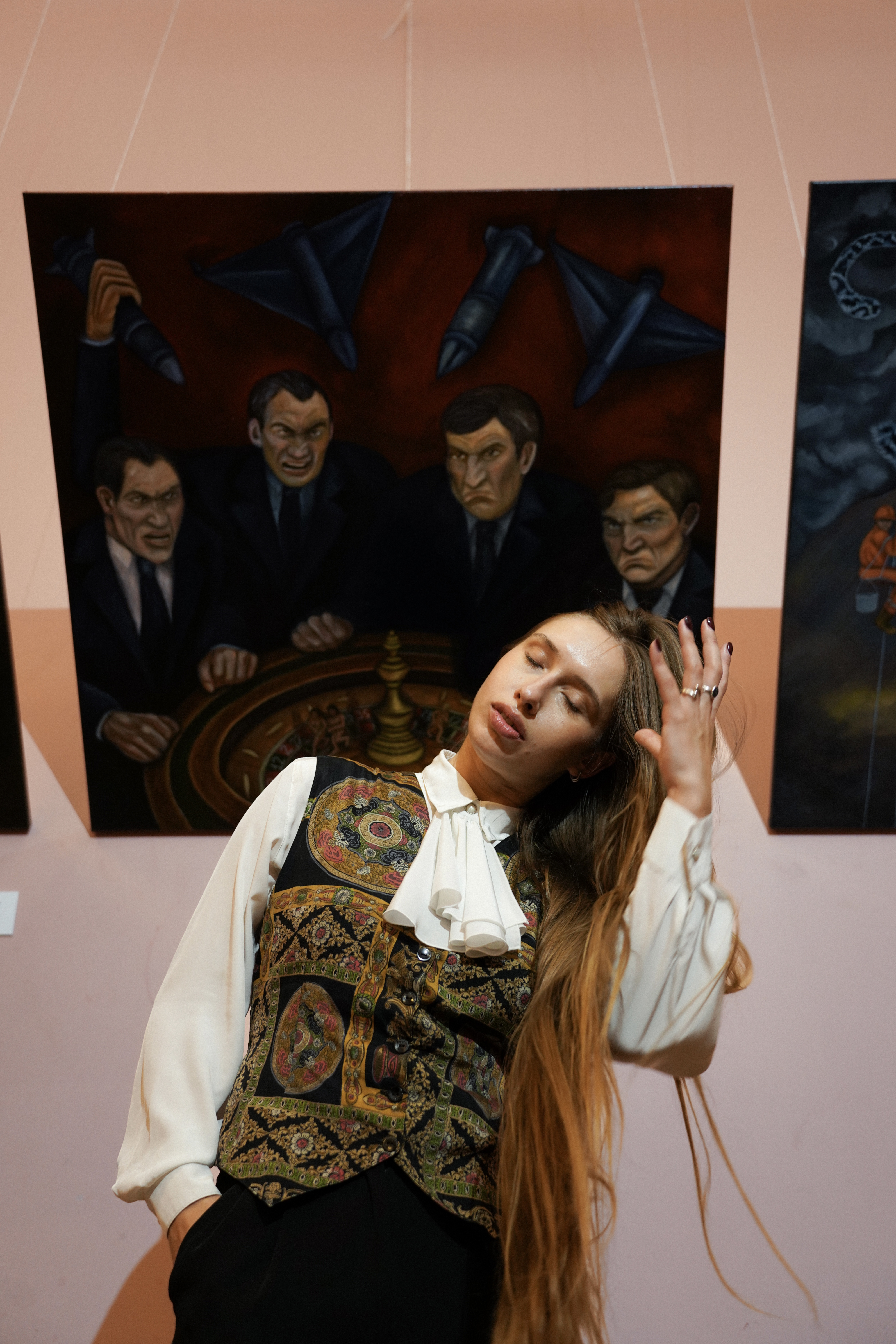 Portrait of Stanislava Romanova, who works in the Artist style (Batumi, Georgia) Photo 3 of 12.